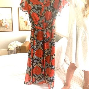 Piper and Scoot boutique midi floral dress